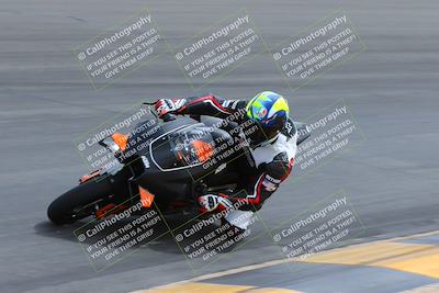 media/Mar-20-2023-Moto Forza (Mon) [[d0bbc59e78]]/1-A Group (Green)/Session 4 (Turn 10 Inside)/